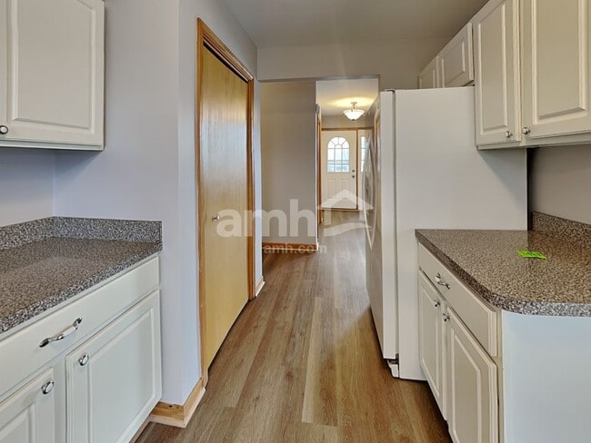 Photo - 5154 W Park Ln