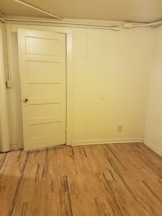 Bedroom - 3158 York St Unit 2302 e MLK