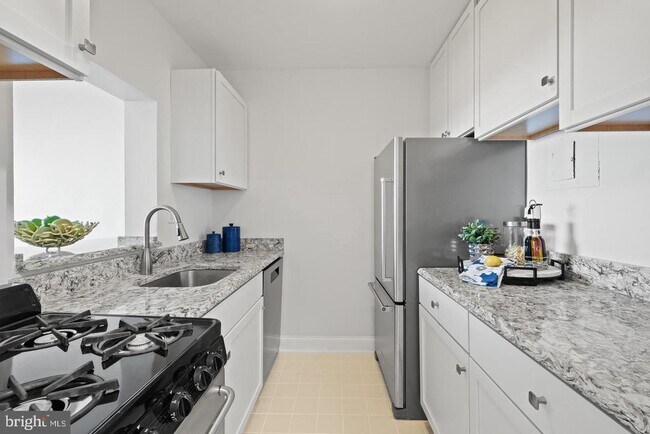 Photo - 1021 Arlington Blvd Unidad 621