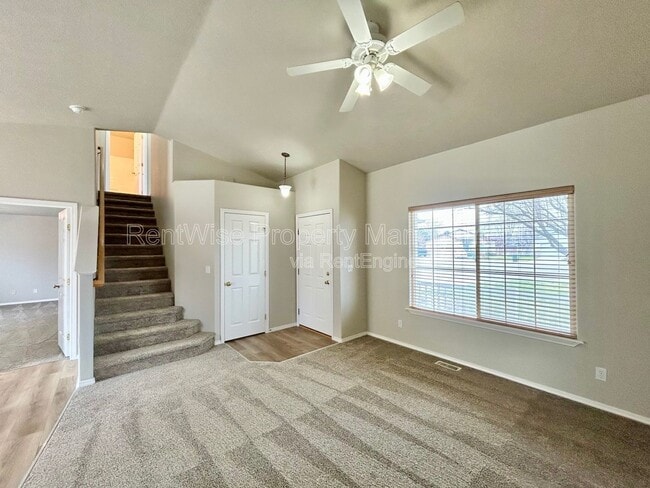 Photo - 668 N Quarter Moon Ave