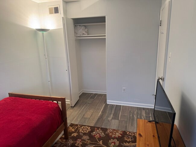 Photo - 14824 Palmerston Sq