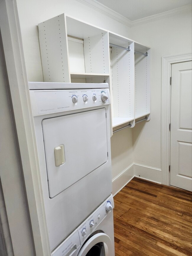 Photo - 616 5th Ave W Unit Apt 1