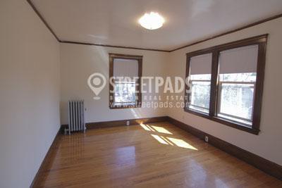 Building Photo - 3 bedroom in Somerville MA 02143 Rental