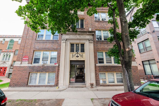 Santa Rosa Apartments