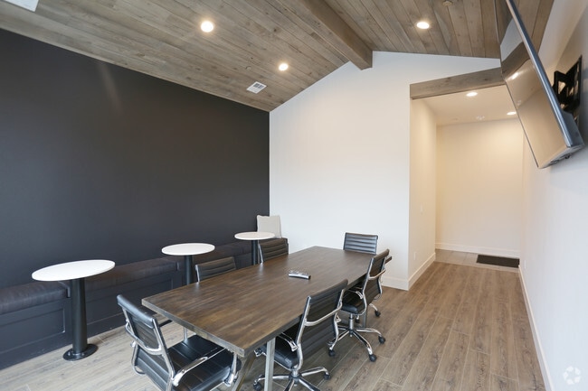 Photo - Forestplace Apartment Homes