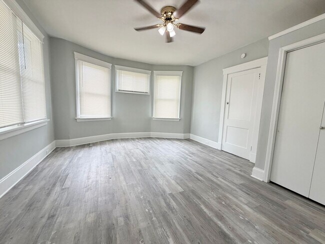 Photo - 1227 Ross Ave Unit 1227-1