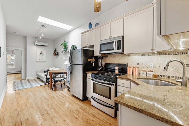 Photo - 349 7th St Unidad 3L