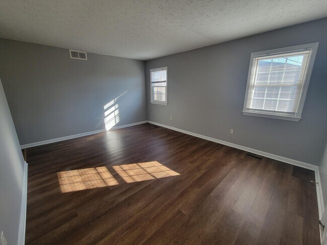 Photo - 2801 Winter Garden