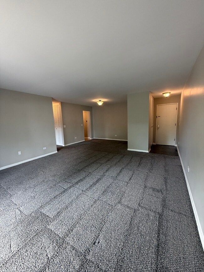 Photo - 205 W Miner St Unit 106