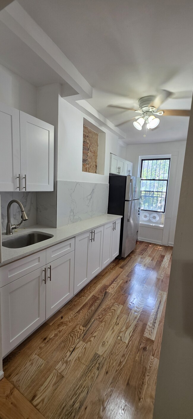 Photo - 62 Hull St Unit 2nd Floor