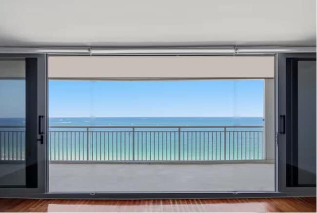 Nuevas puertas tipo cascada - 1390 S Ocean Blvd Unidad 14 C