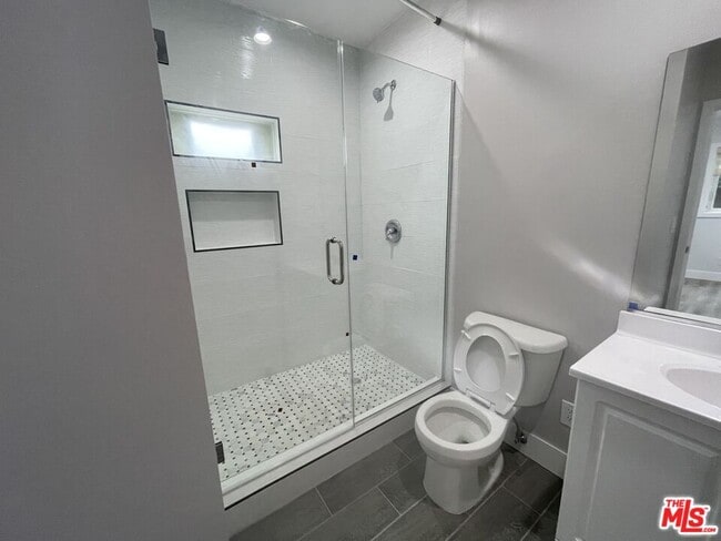 Photo - 6206 Mayfield Ave