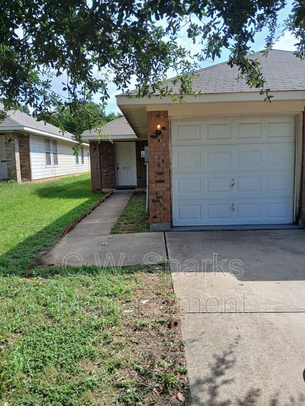 Photo - 13655 Biggs St