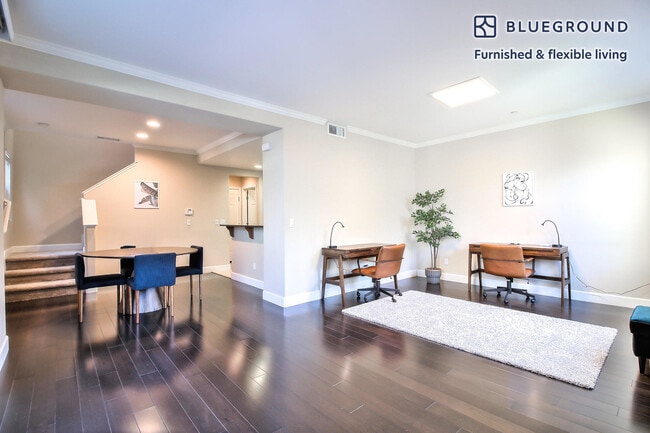 Photo - 2195 Klassen Wy