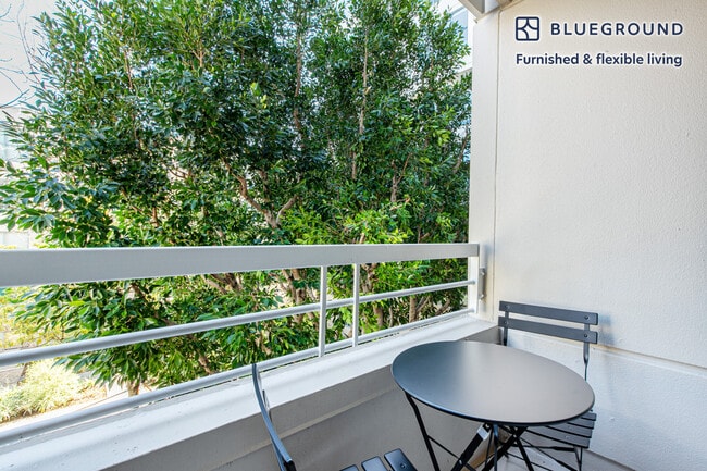 Photo - 2 Townsend St Unit FL3-ID427