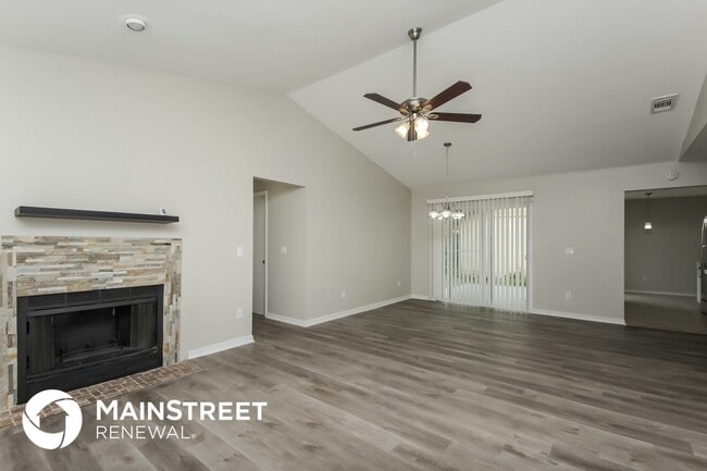Photo - 7624 Lakeside Woods Dr