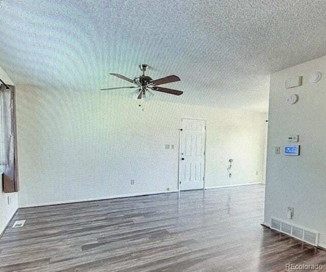 Photo - 7525 Vineland Trail