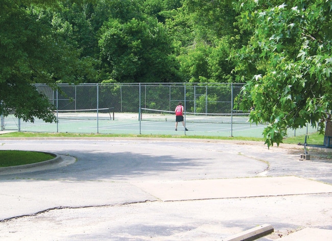 Photo - Ashland Manor Apartments & Townhouses