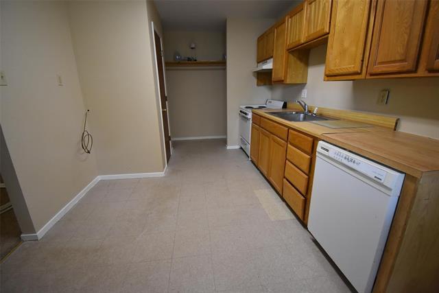 Photo - 606 N Main St