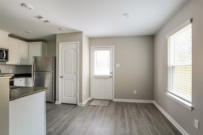 Photo - 27092 Leonardo Dr