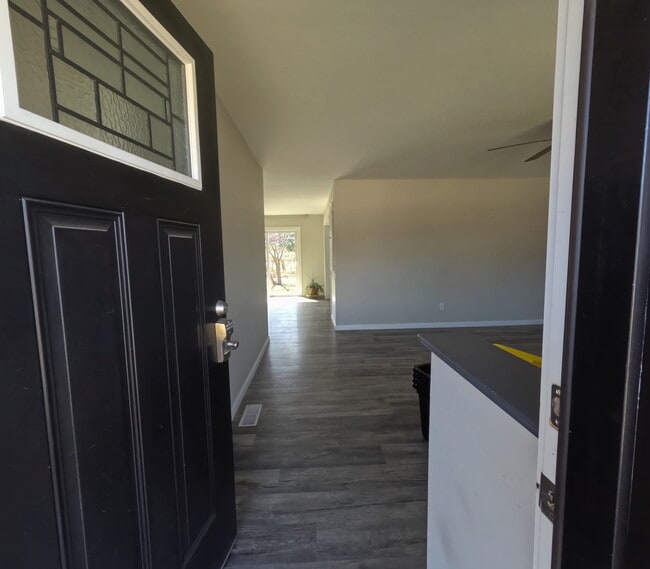 Photo - 310 Roanoke Dr