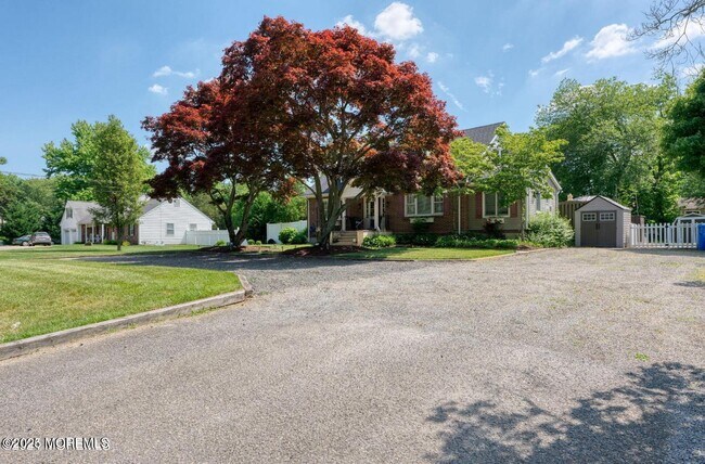 Photo - 1597 N Bay Ave