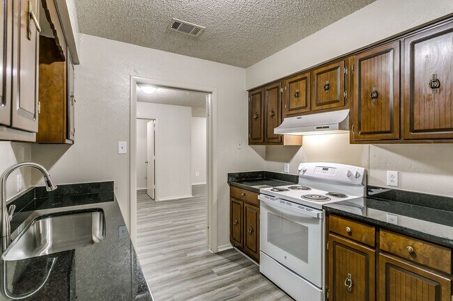 Photo - SPRING MOVE IN SPECIAL - HALF OFF FIRST MONTH Unit 1629 Westridge