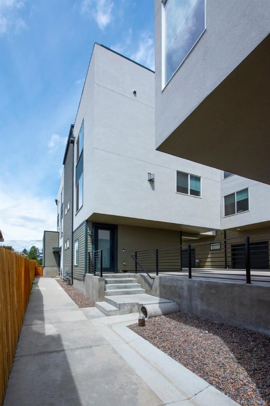 Photo - 1275 Quitman St