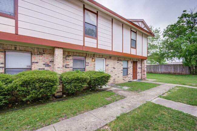 Photo - 3061 Olympia Dr