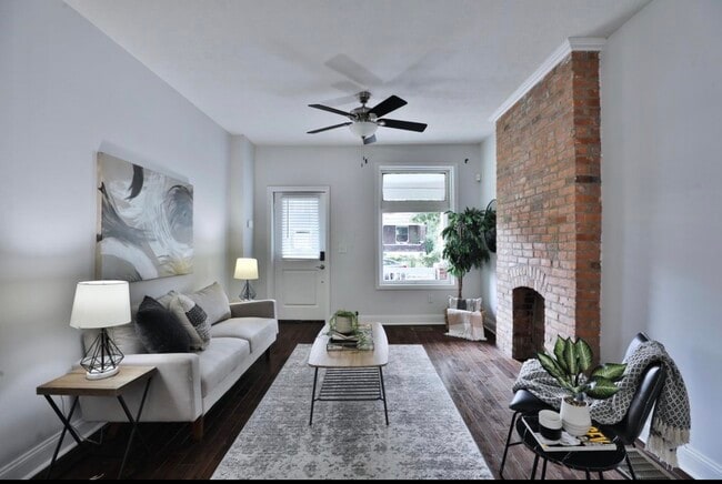 Photo - 742 Oakwood Ave