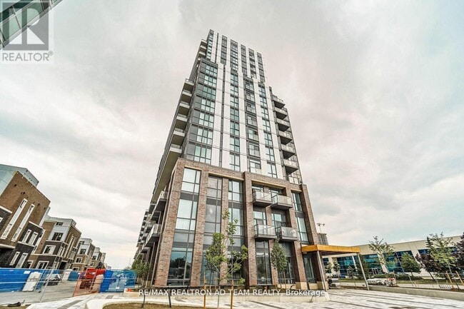 Photo - 38 Honeycrisp Cres Unité 2003