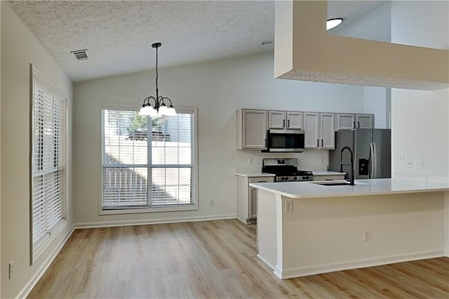 Photo - 3616 Hollyhock Way NW