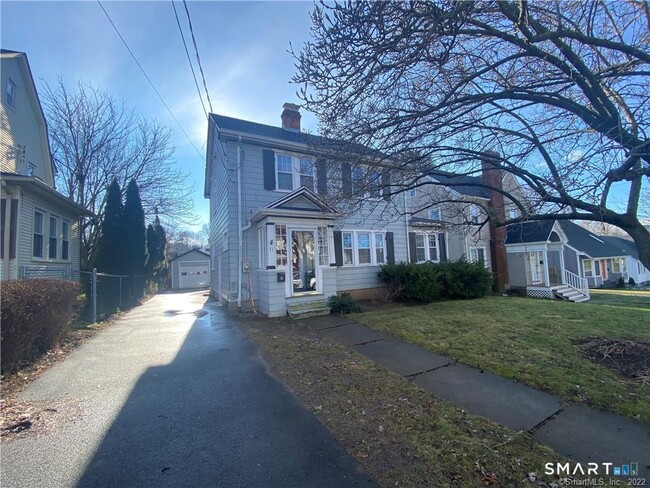 Building Photo - 71 Fennbrook Rd