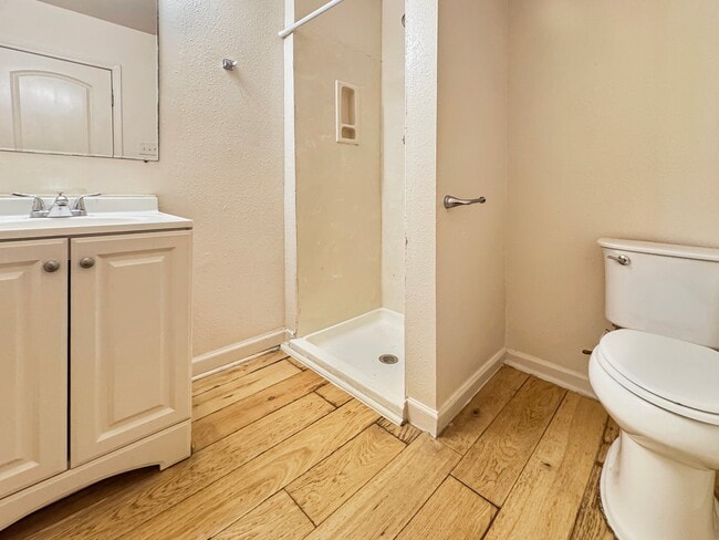 Photo - 2114 Feliciana St