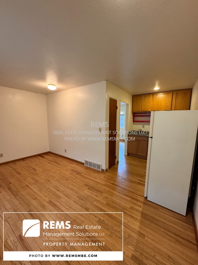Photo - 500 7th St Unit 7