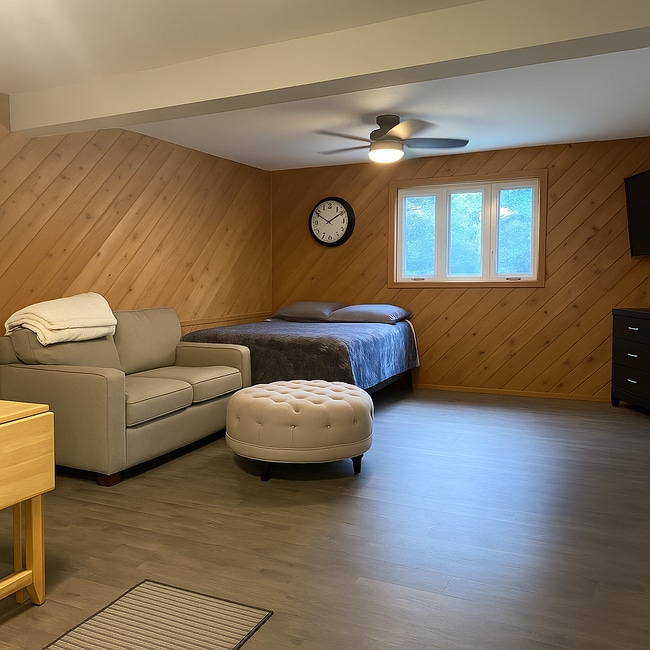Building Photo - 88 Weldon Rd Unit Studio A Rental