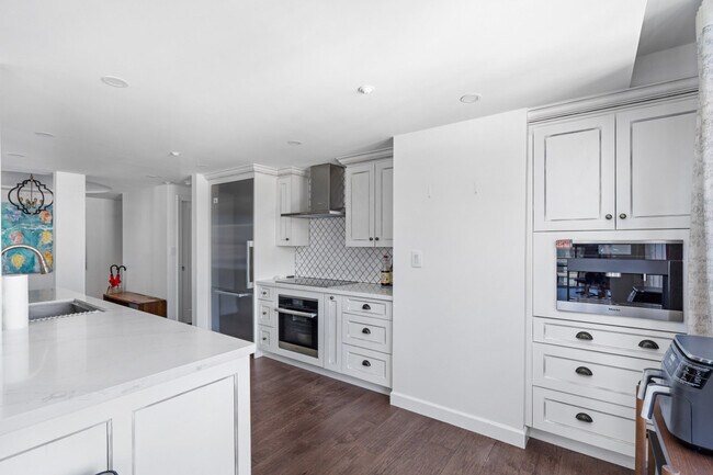 Photo - 909 Burrard St Unit ID1259266P