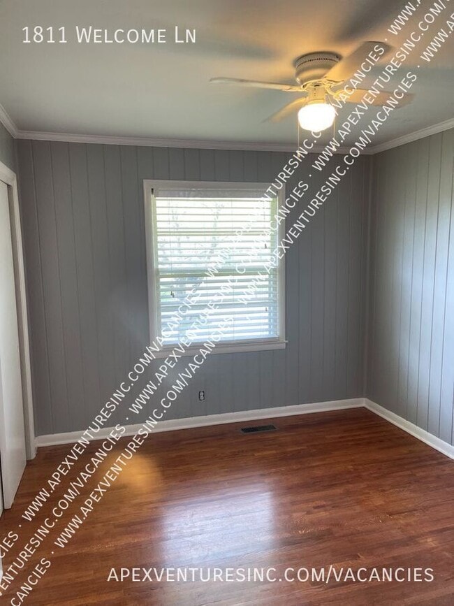 Photo - 1811 Welcome Ln