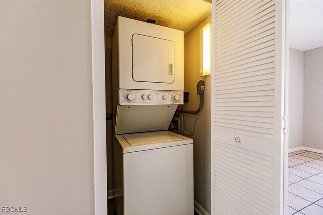 Photo - 1123 SW 48th Terrace