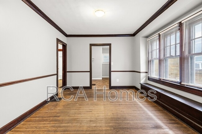 Photo - 969 N Linwood Ave
