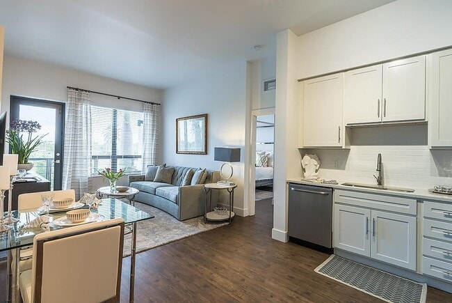 Photo - 312 23rd St Unit 307