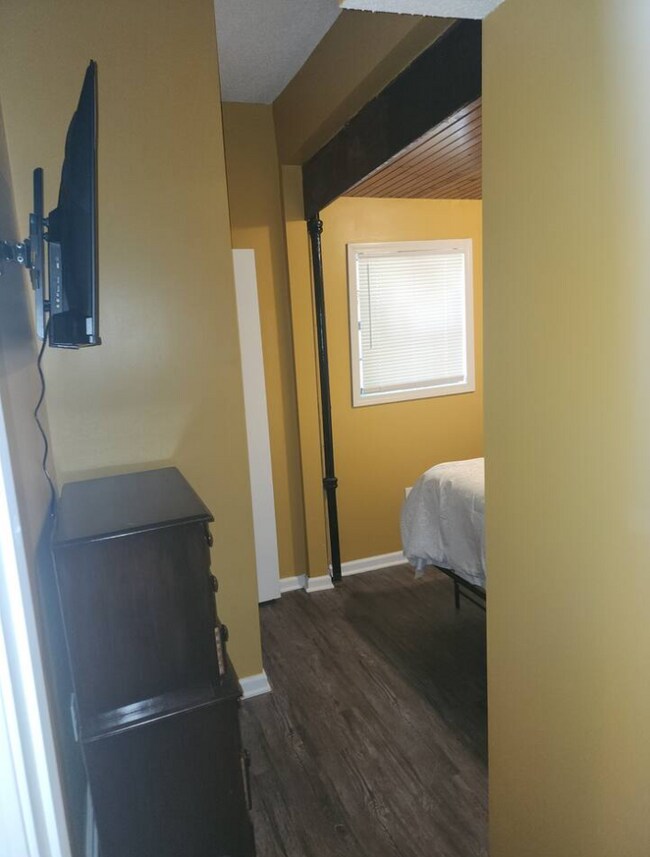 Photo - 412 N Montgomery St