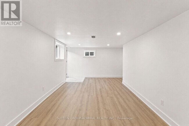Photo - 3 Hartland Rd