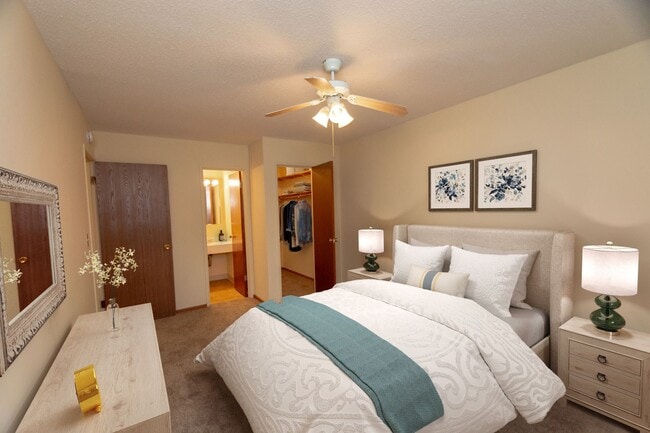 Photo - Hampshire House