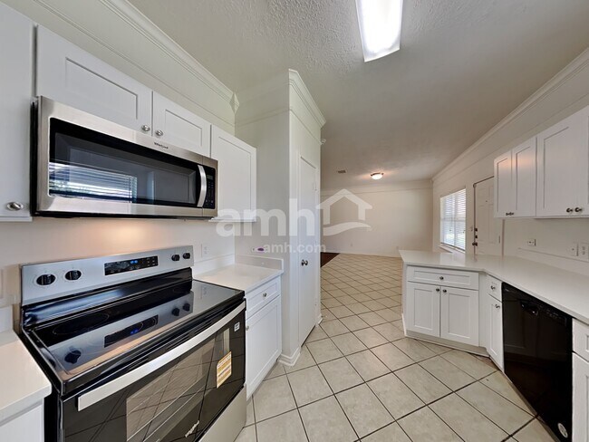 Photo - 9116 Dolphin Cir