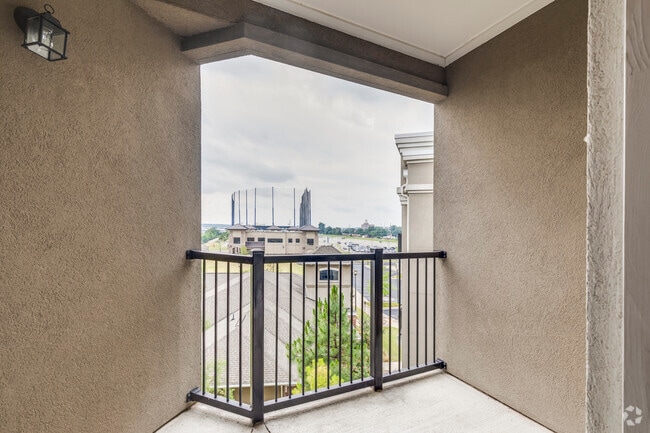 1BD, 1BA, - 812SF