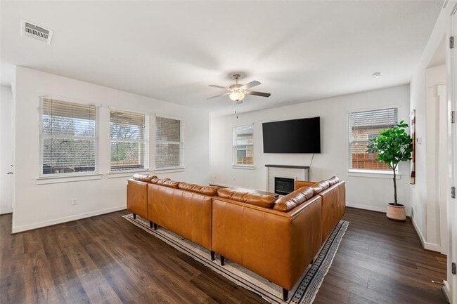 Photo - 8204 Prairie Rye Dr