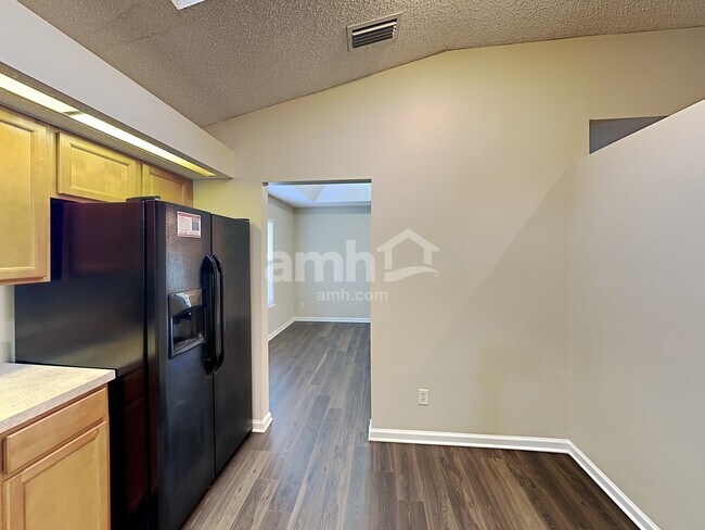 Photo - 6718 Morse Glen Ln