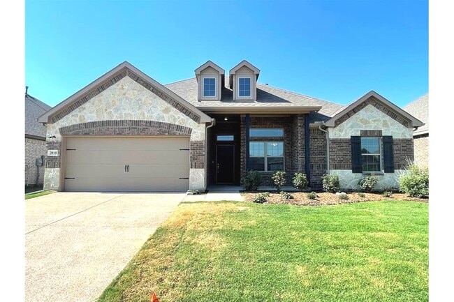 Photo - 2818 Diamondback Dr House