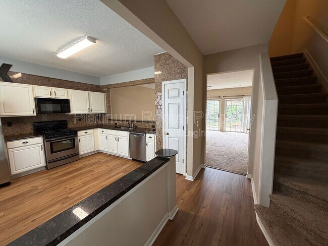 Photo - 5544 Reps Trce